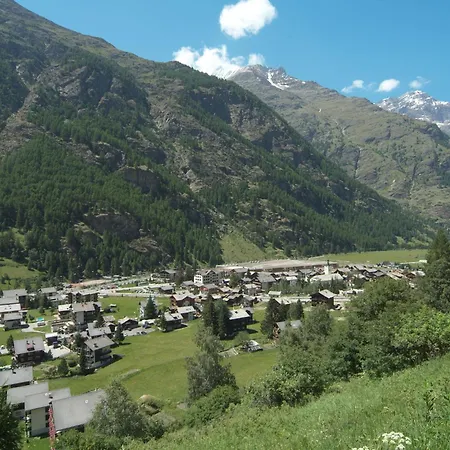 Rubin By Interhome Apartman Zermatt
